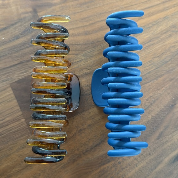 American Eagle Hair Claws - Picture 2 of 3